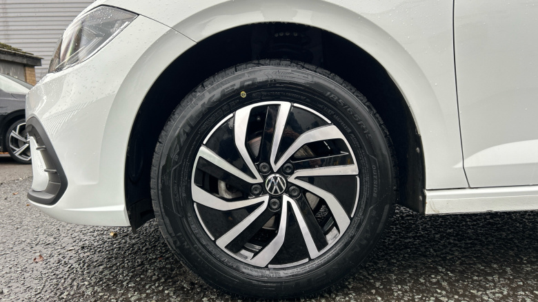 Volkswagen Polo 1.0 Life 5dr Petrol Hatchback